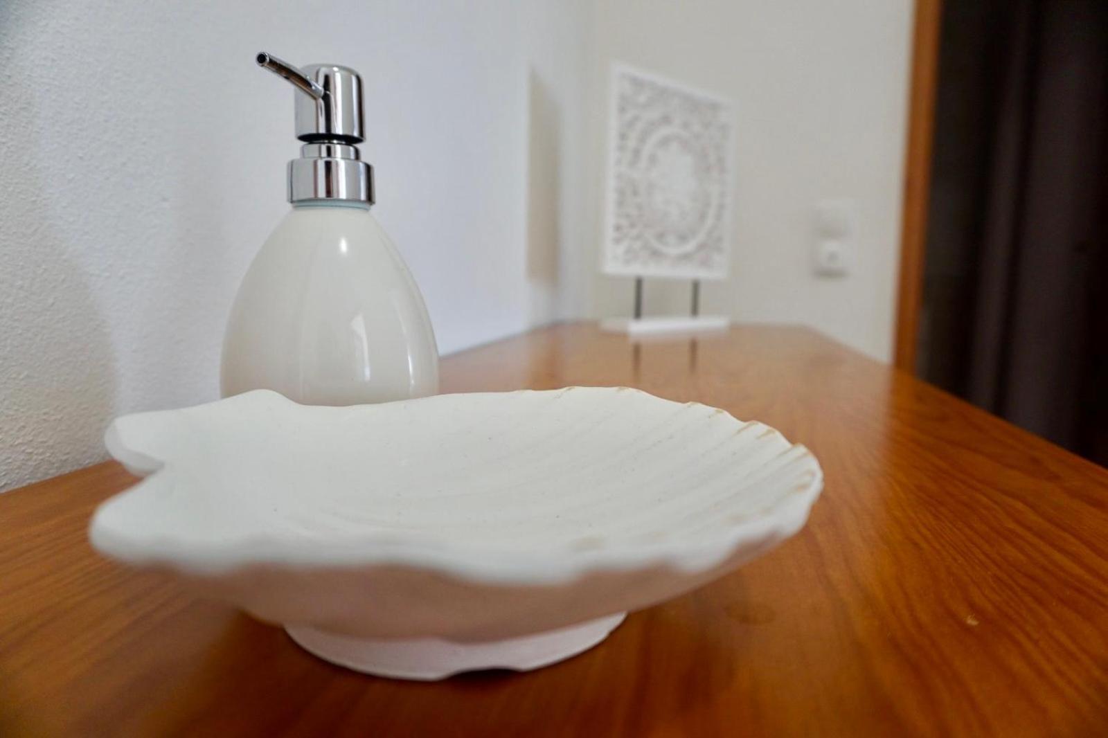 Cozy Alvor Retreat - Sunset Balcony, Wi-Fi & Ac Apartment Ngoại thất bức ảnh